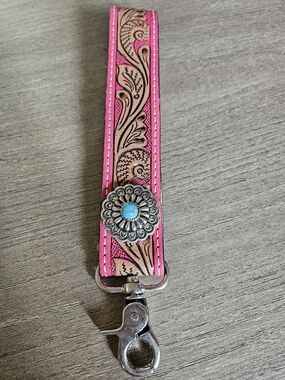 Pink Tooled Leather Key Fob with Turquoise Concho - NWOT